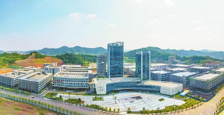 康新铝业生产现场.四川中景航天科技生产车间
